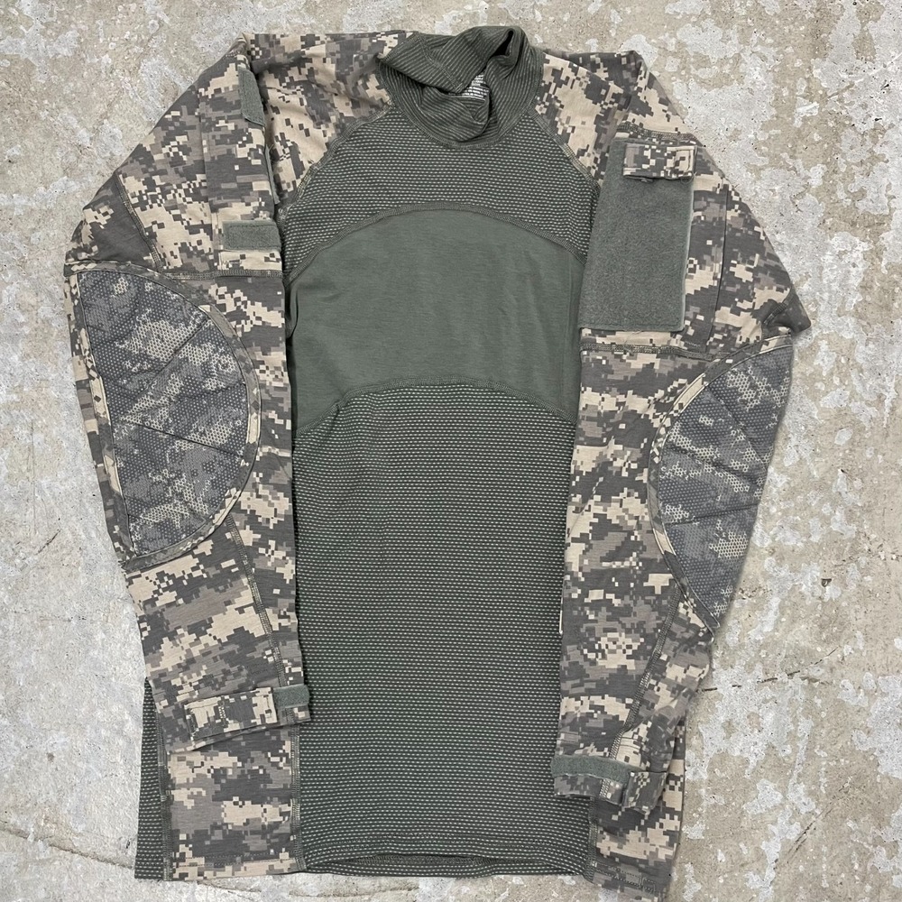 Massif Shirt Mens Small‎ Digital Camo Army Combat Long Sleeves Military Tactical
